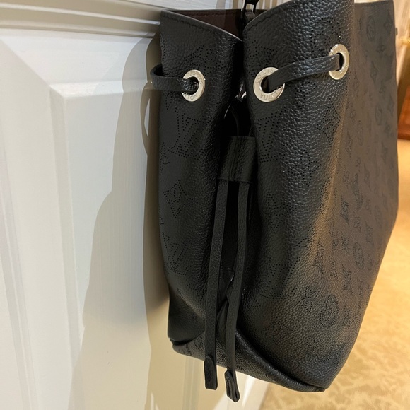 LV handbag - Picture 10 of 11